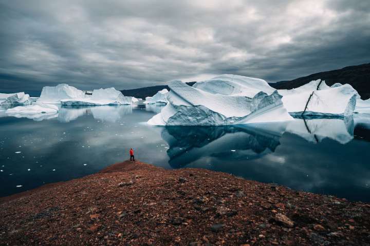 Grenlandija - življenje na robu ledu - predavanje Rožle Bregar